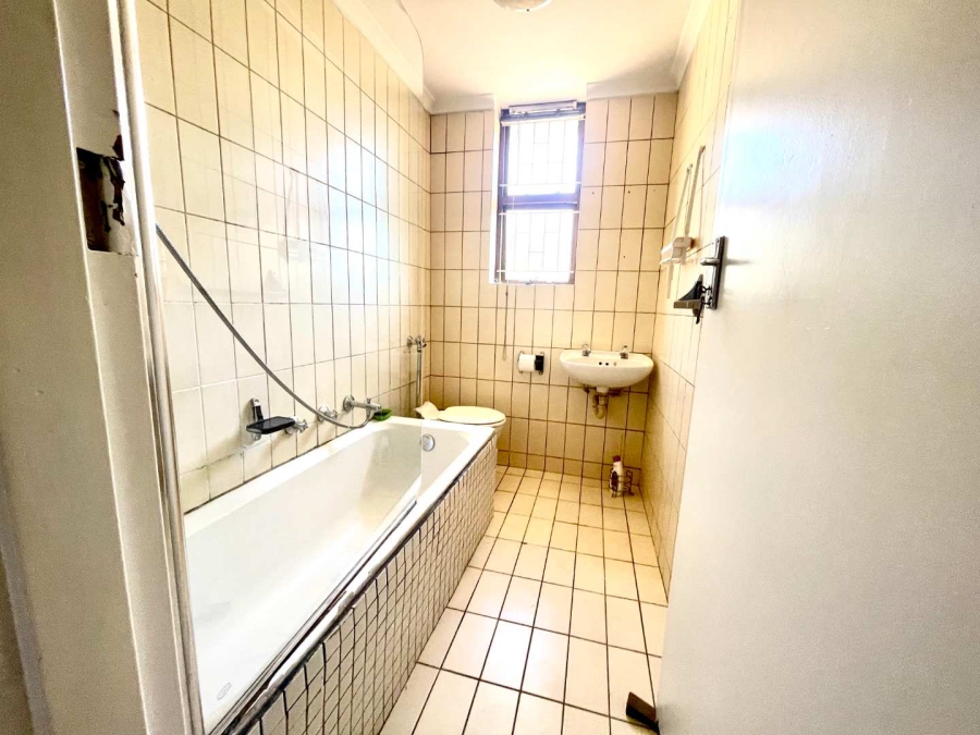 3 Bedroom Property for Sale in Zonnebloem Western Cape